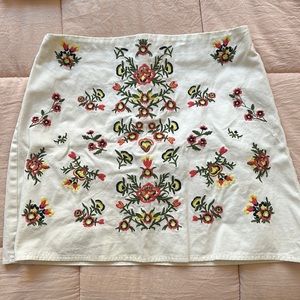 Ally white skirt with embroidery floral design size US 8